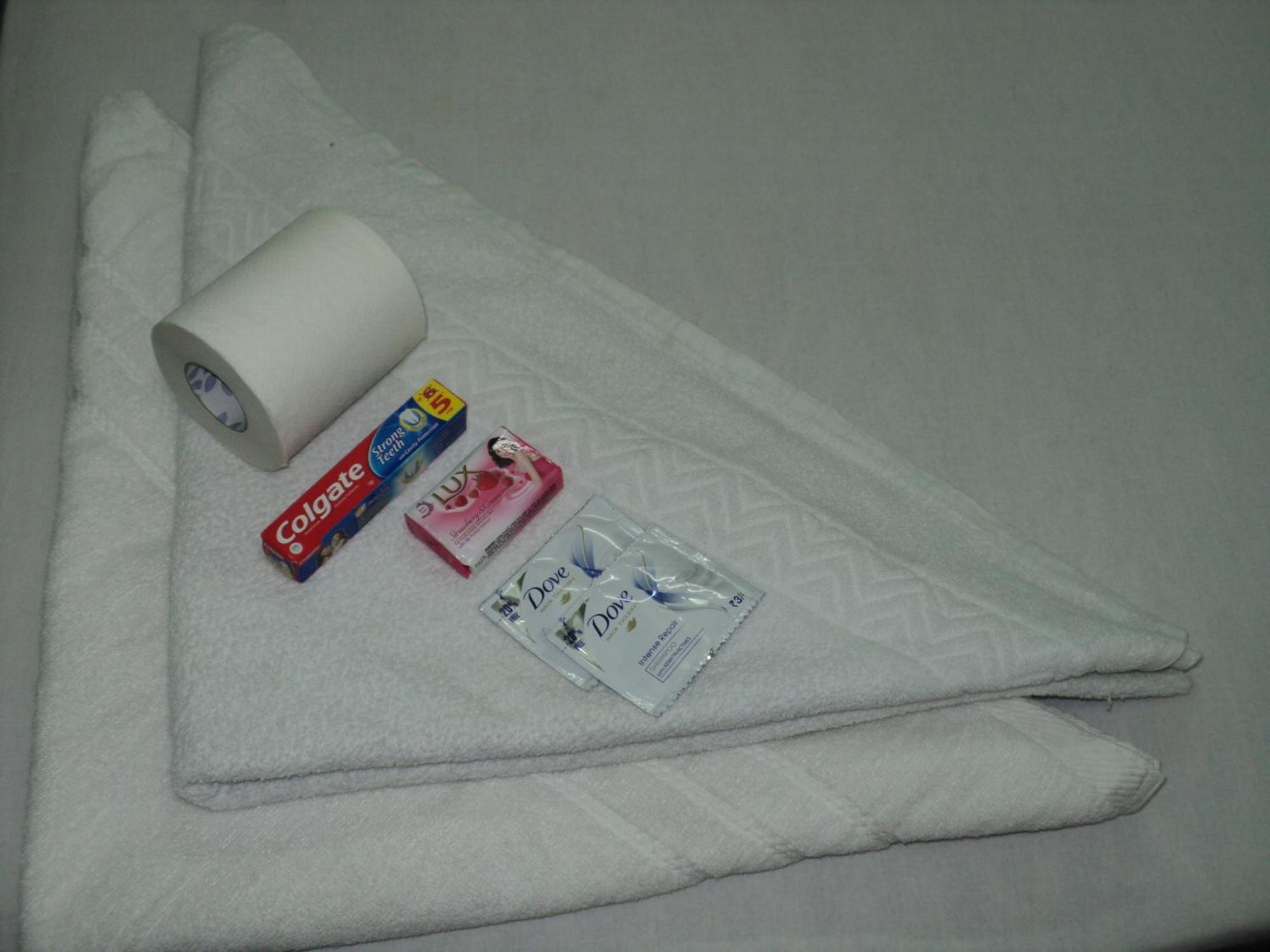Royal Paying Guest Hotel Calcutta Buitenkant foto