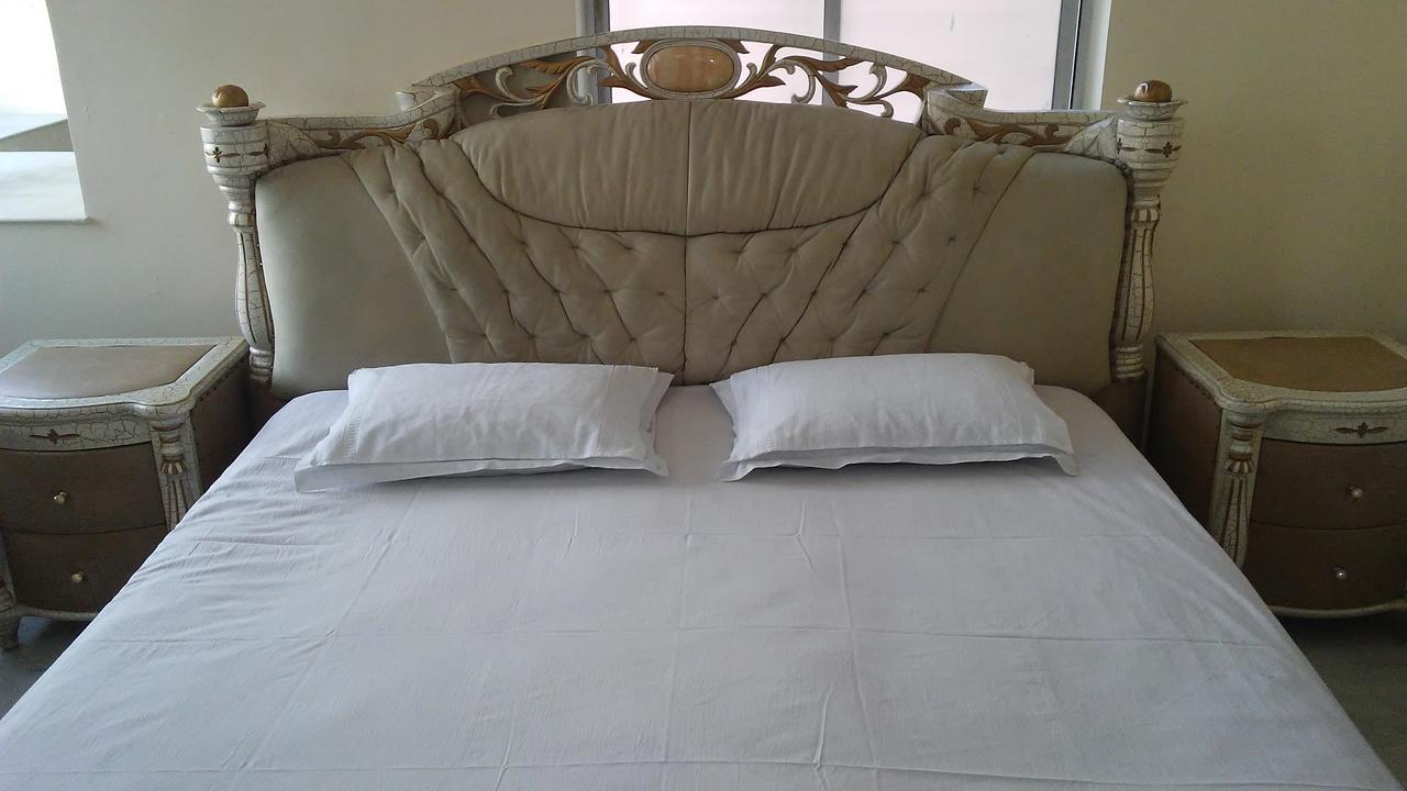 Royal Paying Guest Hotel Calcutta Buitenkant foto