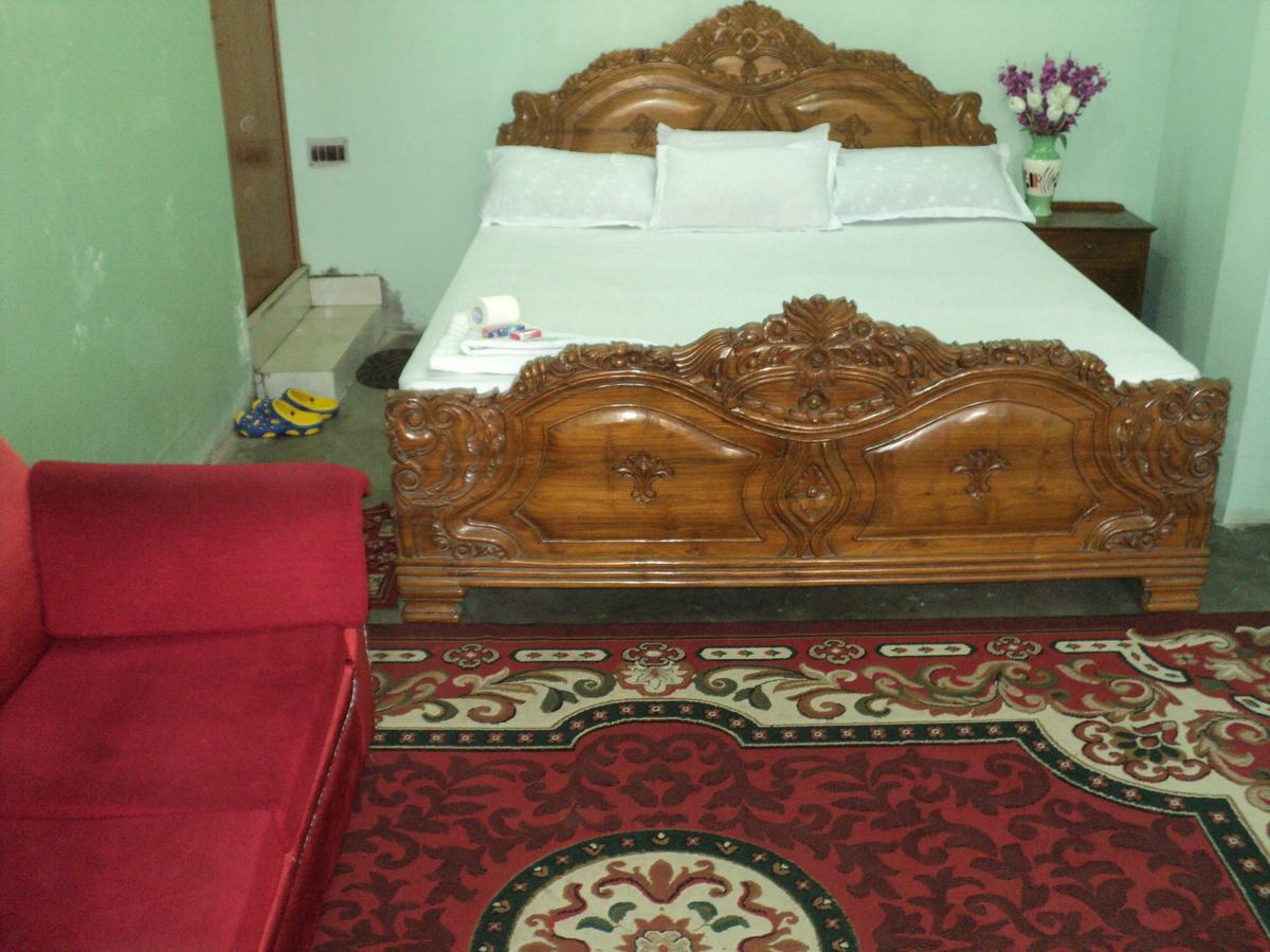 Royal Paying Guest Hotel Calcutta Buitenkant foto